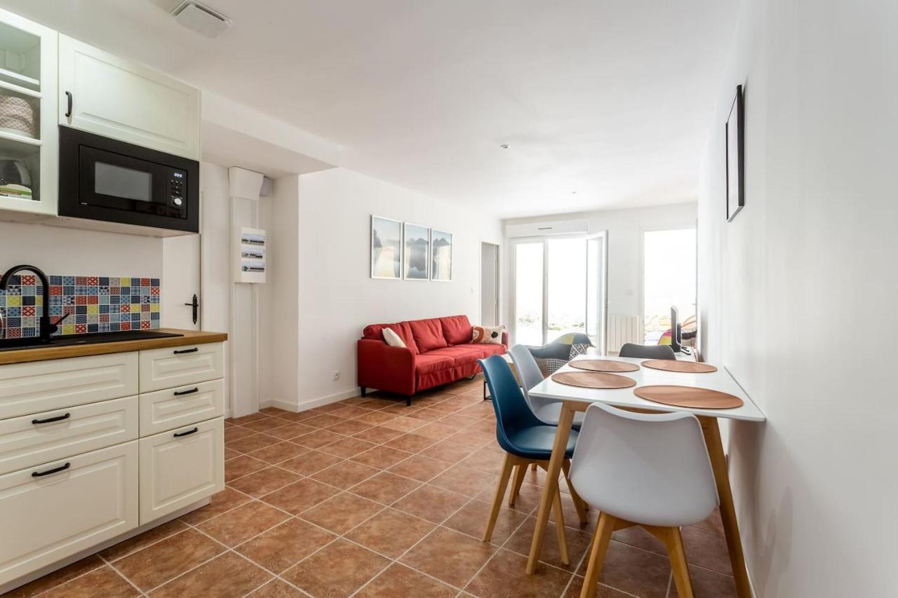 Joli Appartement Avec Jardin / Vieux-Lormont Zewnętrze zdjęcie